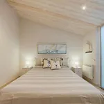 Апартаменты La Mansardina By Interhome